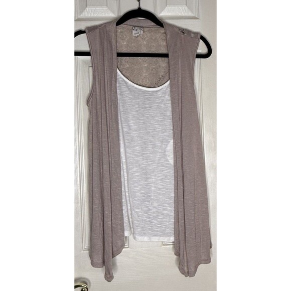 Size S- Women’s Top Sleeveless Open Front Shirt Long Vest Neutral NWT - Picture 1 of 4